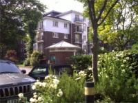 Studio Flat to Let Brompton Park Crescent, Fulham