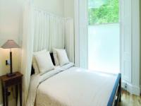 2 Bedroom Interior Designed Apartment, Kensington 